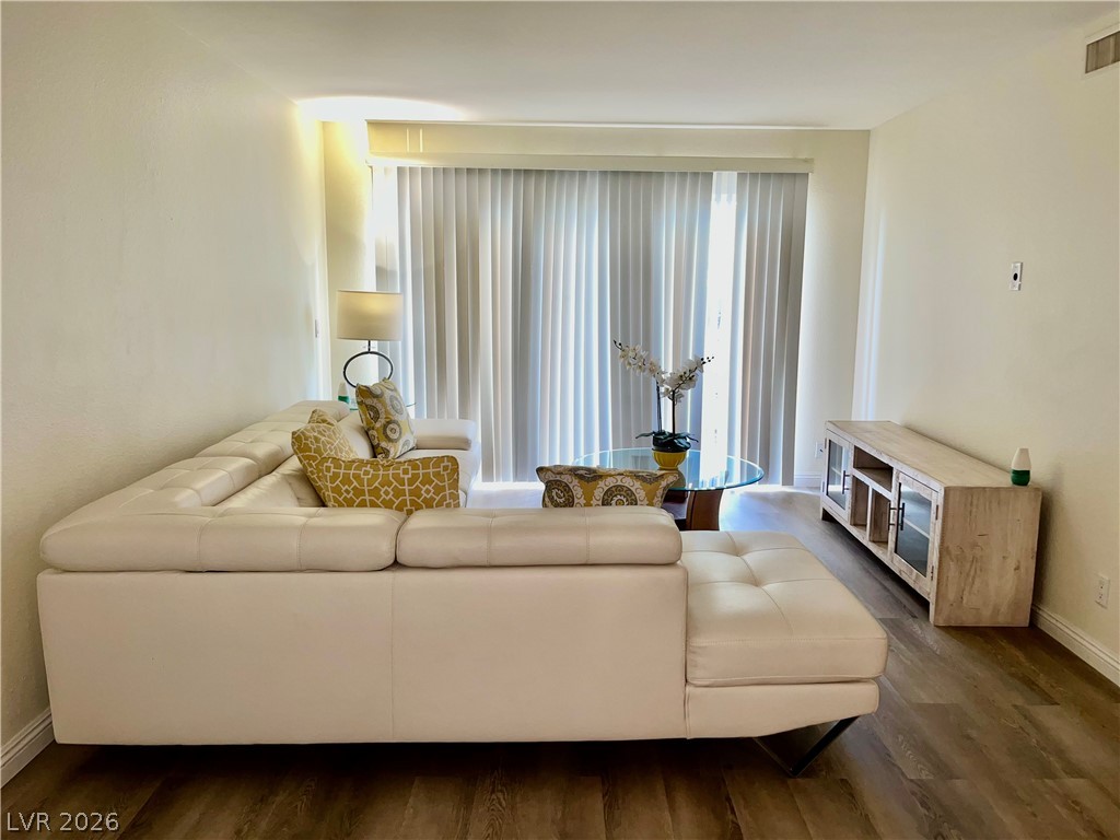 650 Oakmont Avenue 2109 Las Vegas NV 89109