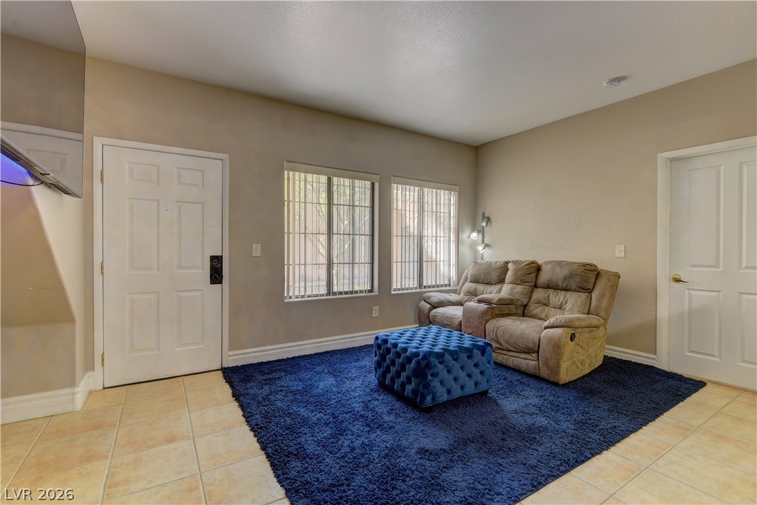 2131 Hussium Hills Street 106 Las Vegas NV 89108