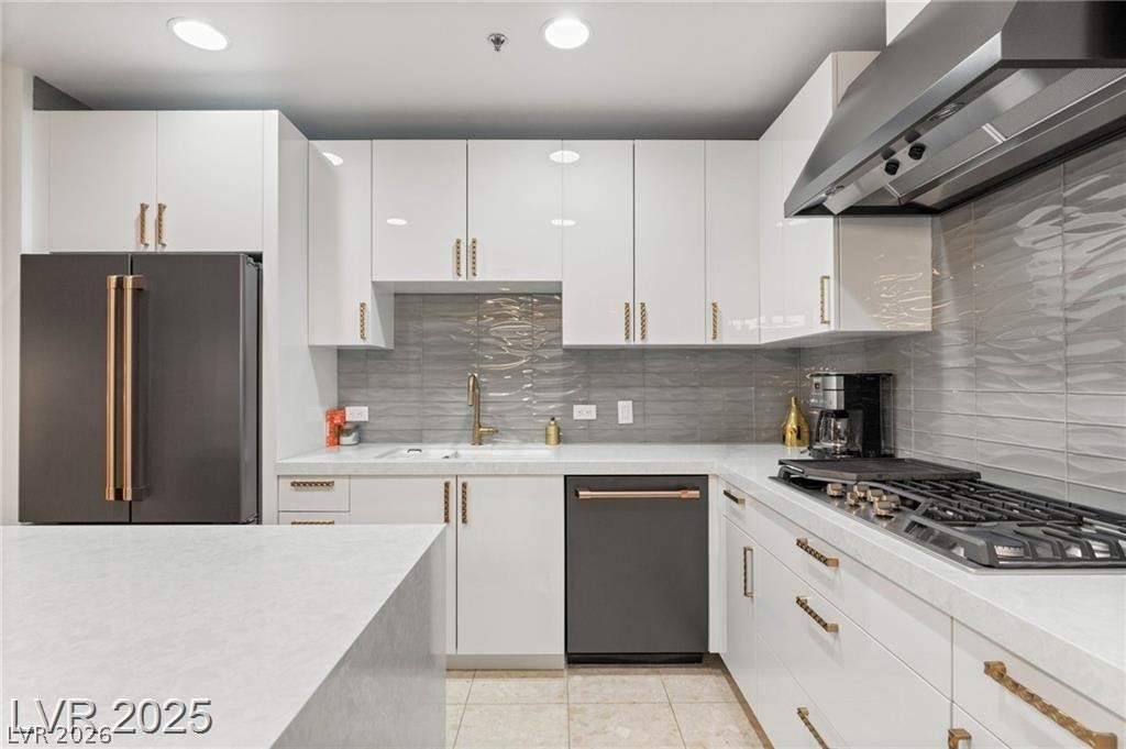 4525 Dean Martin Drive 1007 Las Vegas NV 89103