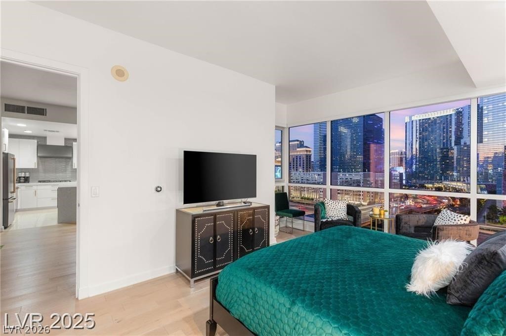 4525 Dean Martin Drive 1007 Las Vegas NV 89103