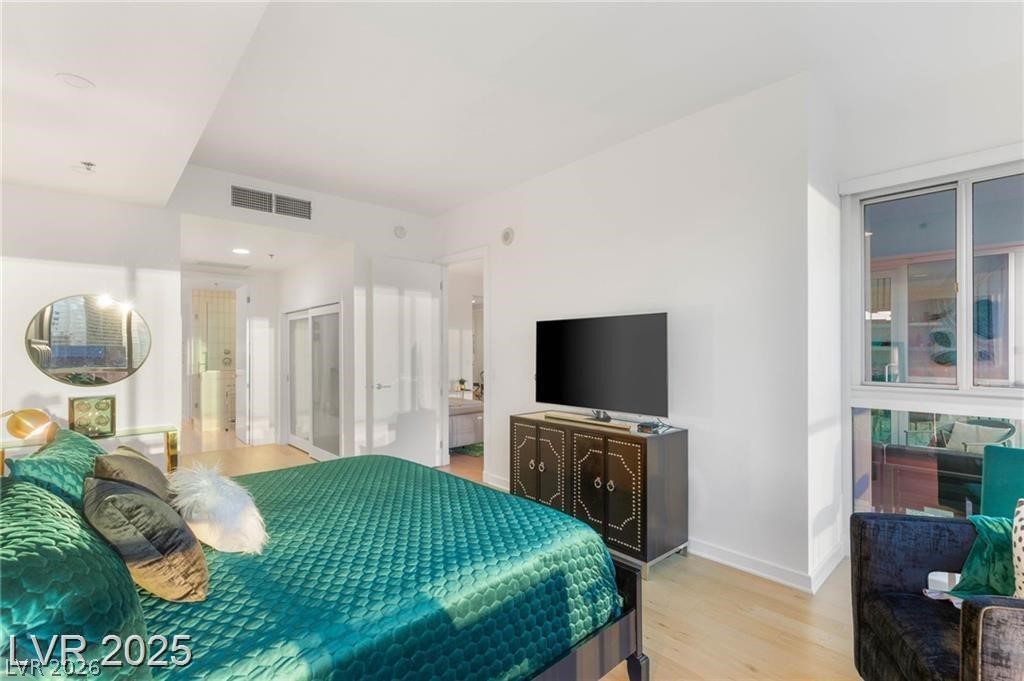 4525 Dean Martin Drive 1007 Las Vegas NV 89103
