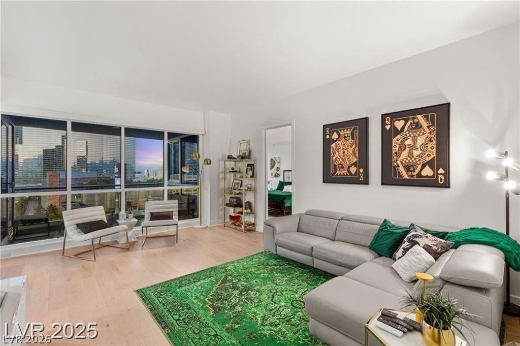 4525 Dean Martin Drive 1007 Las Vegas NV 89103