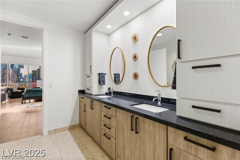4525 Dean Martin Drive 1007 Las Vegas NV 89103