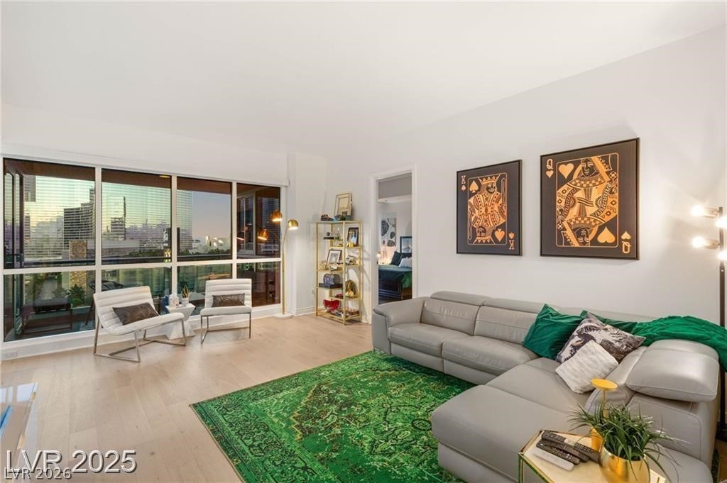 4525 Dean Martin Drive 1007 Las Vegas NV 89103