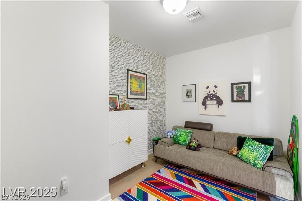 4525 Dean Martin Drive 1007 Las Vegas NV 89103