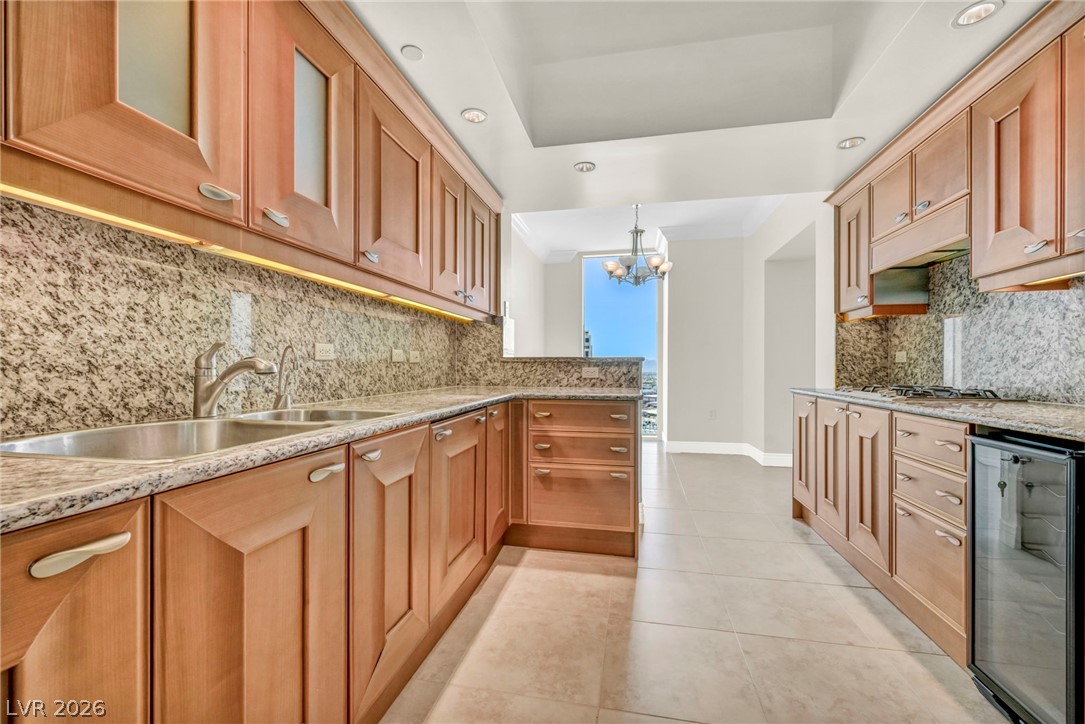 2777 Paradise Road 2404 Las Vegas NV 89109