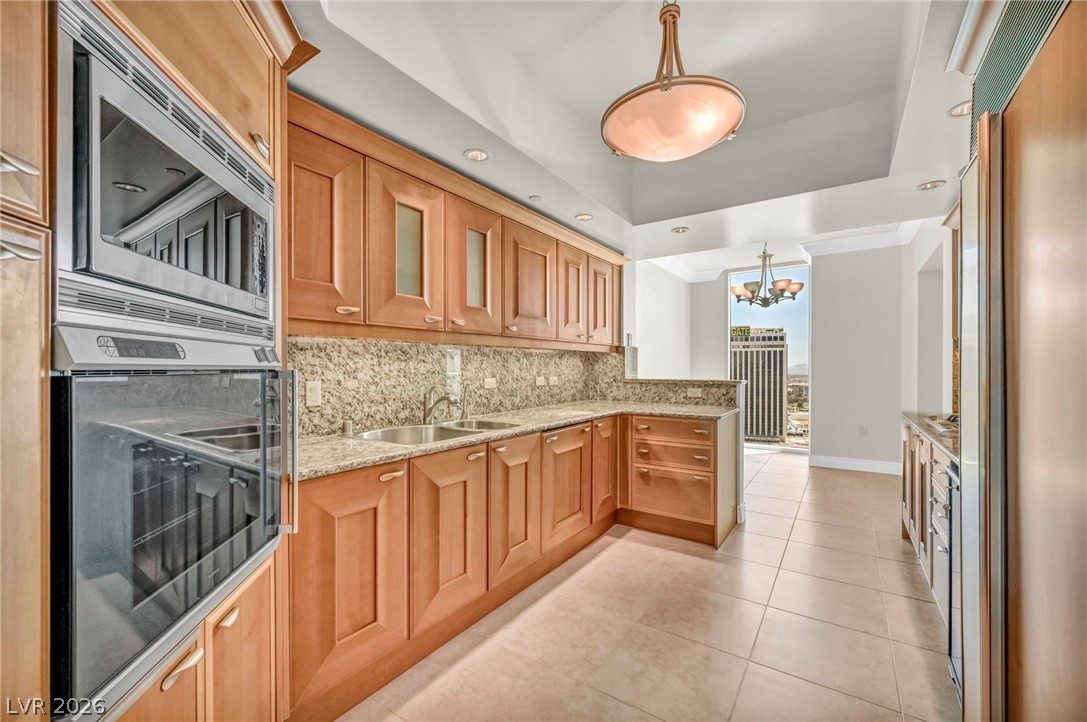 2777 Paradise Road 2404 Las Vegas NV 89109