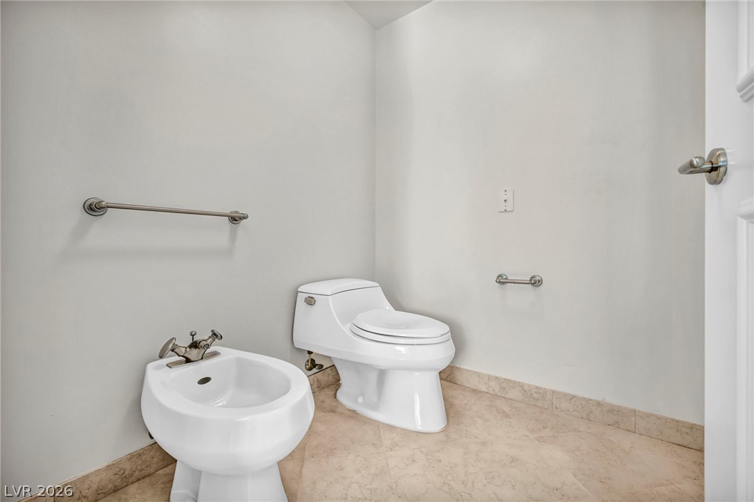 2777 Paradise Road 2404 Las Vegas NV 89109