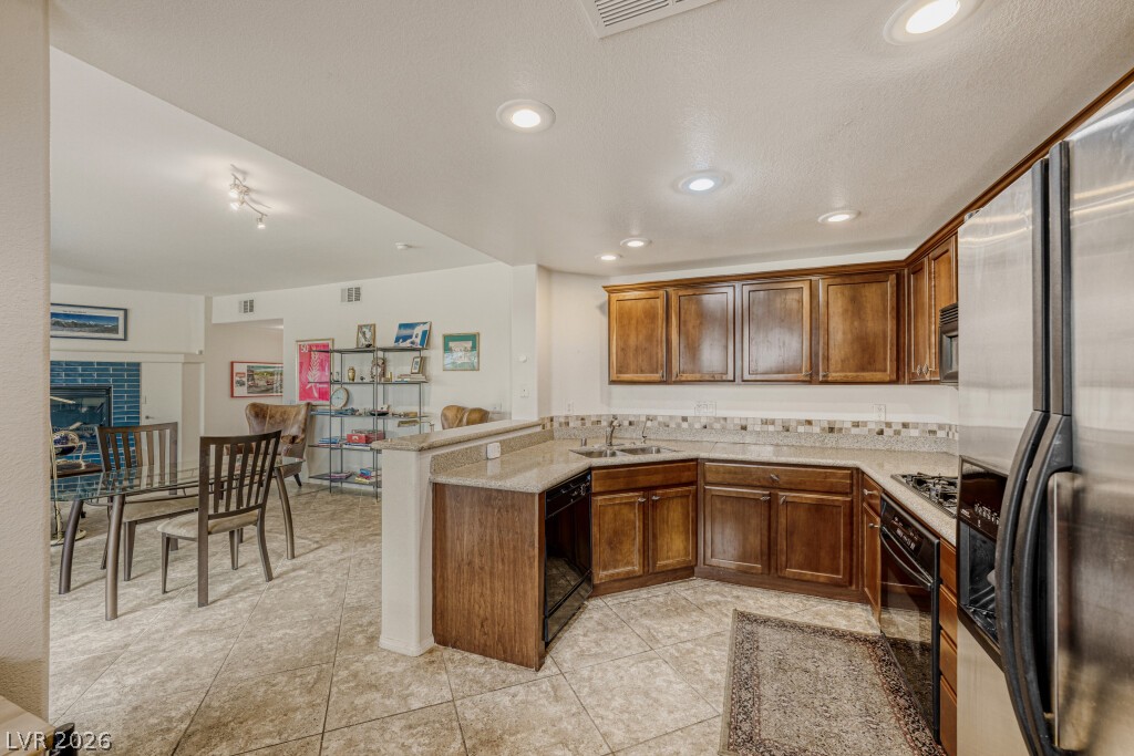 11855 Portina Drive 2013 Las Vegas NV 89138