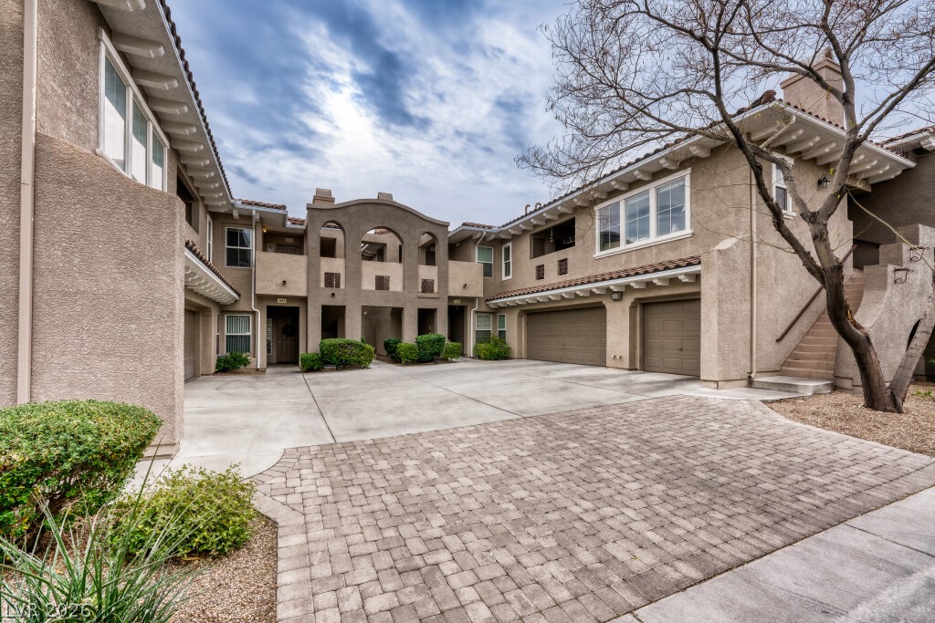 11855 Portina Drive 2013 Las Vegas NV 89138