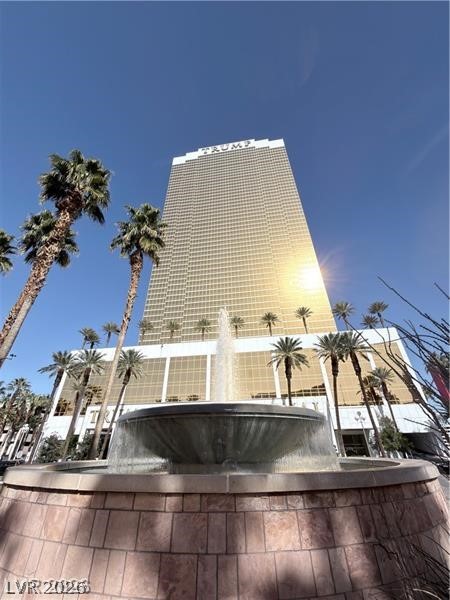 2000 North Fashion Show Drive 4227 Las Vegas NV 89109