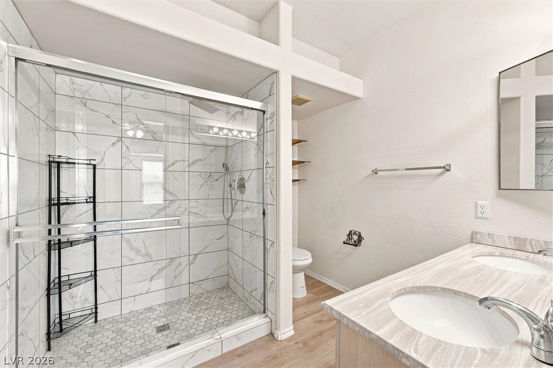 6913 Cobre Azul Avenue 201 Las Vegas NV 89108