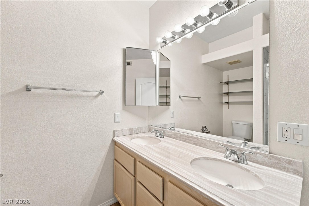 6913 Cobre Azul Avenue 201 Las Vegas NV 89108