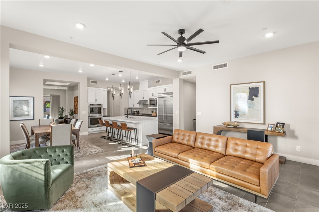11280 Granite Ridge Drive 1012 Las Vegas NV 89135