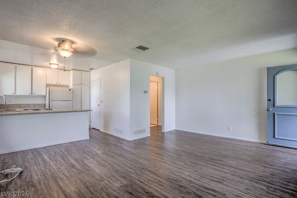 1433 Elizabeth Avenue 1 Las Vegas NV 89119