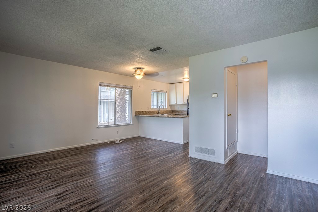 1433 Elizabeth Avenue 1 Las Vegas NV 89119