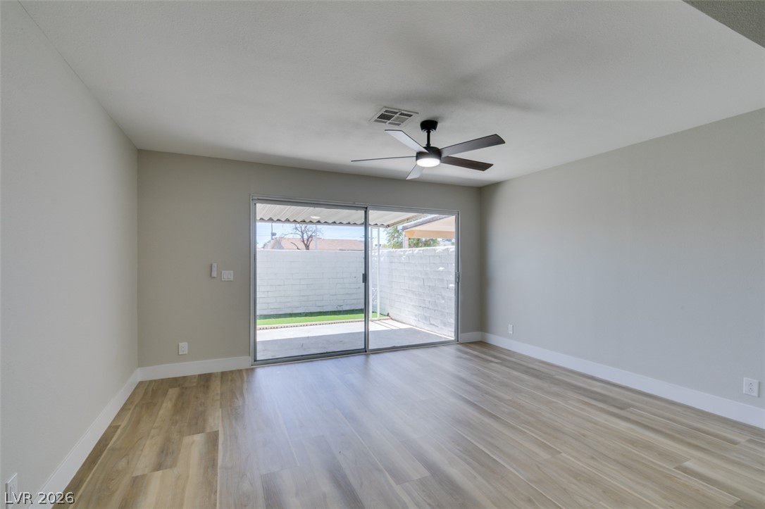 2333 Cardiff Lane C Las Vegas NV 89108