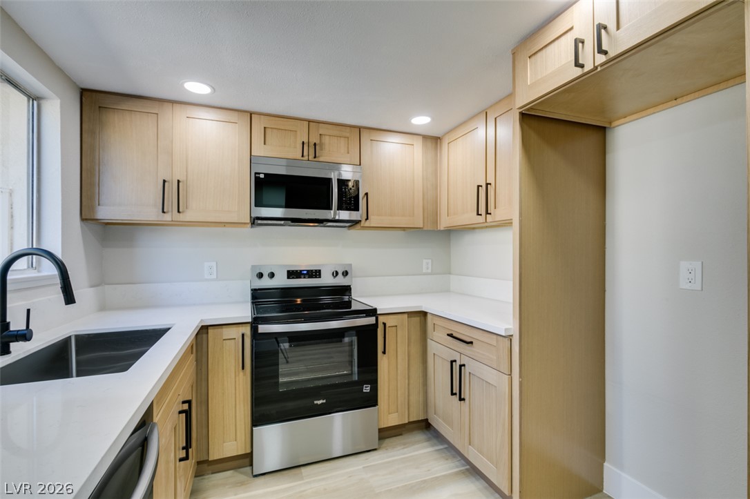 2333 Cardiff Lane C Las Vegas NV 89108