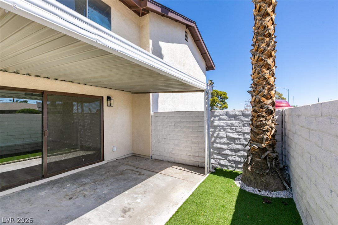 2333 Cardiff Lane C Las Vegas NV 89108