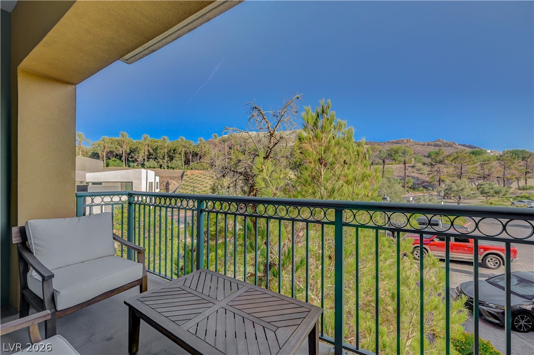 30 Strada Di Villaggio 325 Henderson NV 89011