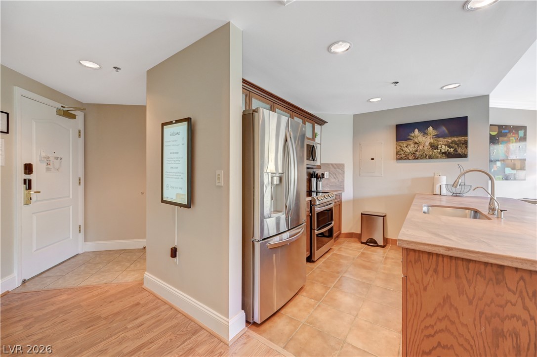 30 Strada Di Villaggio 325 Henderson NV 89011