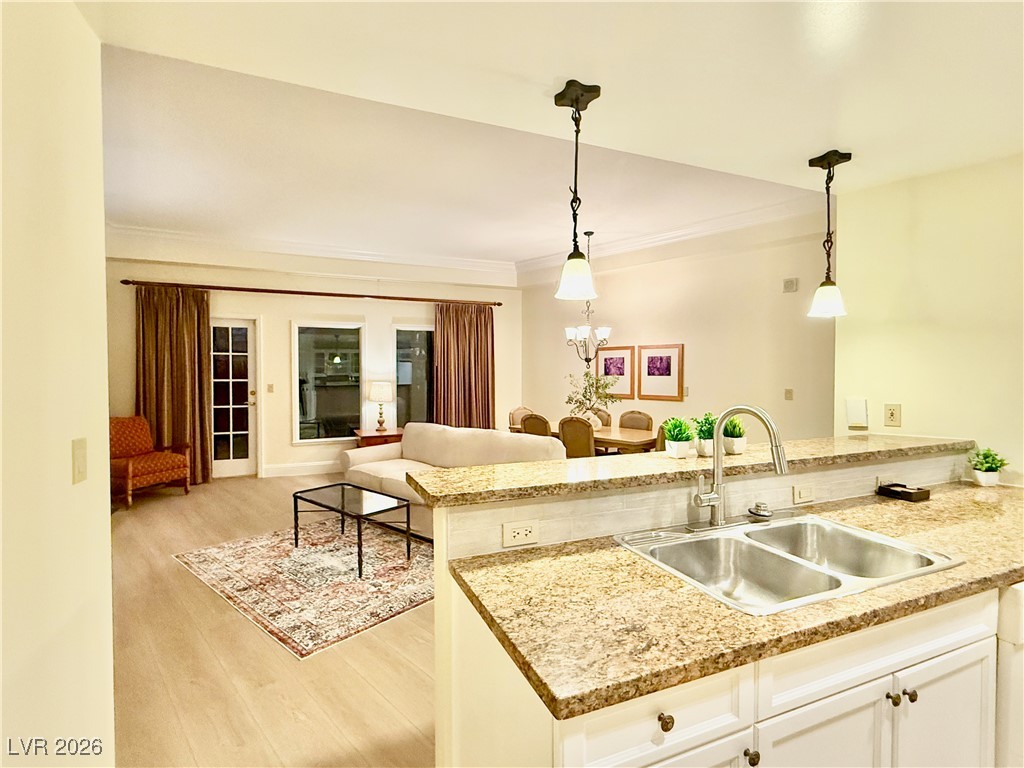30 Strada Di Villaggio 204 Henderson NV 89011