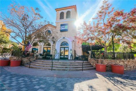 30 Strada Di Villaggio 204 Henderson NV 89011