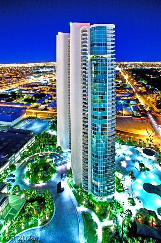 322 Karen Avenue 4207 Las Vegas NV 89109