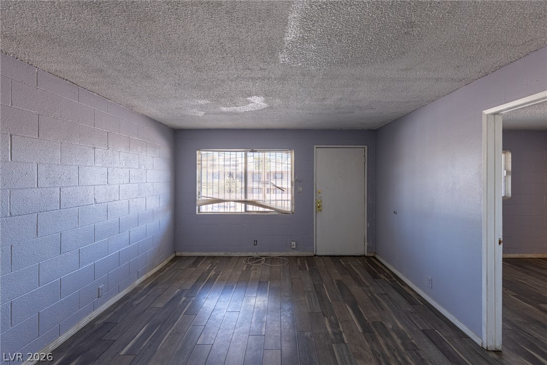 3718 Hazelwood Street 23 Las Vegas NV 89119