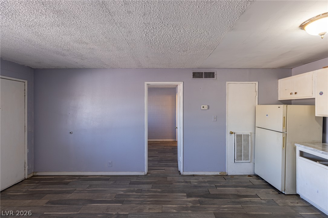 3718 Hazelwood Street 23 Las Vegas NV 89119