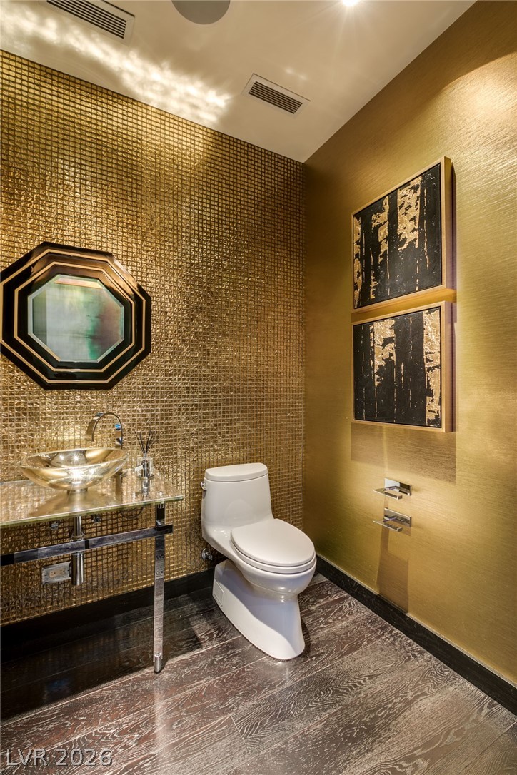 3750 Las Vegas Boulevard 4107 Las Vegas NV 89158