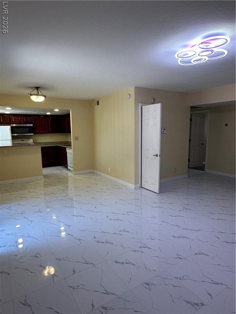 4391 Alexis Drive 317 Las Vegas NV 89103