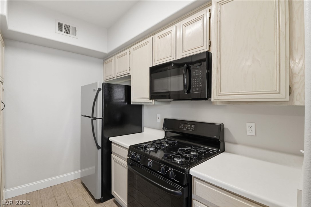 7143 South Durango Drive 106 Las Vegas NV 89113