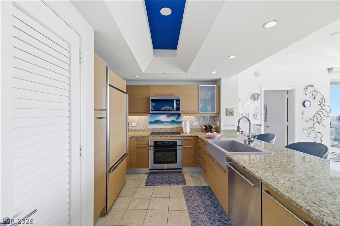 322 Karen Avenue 1802 Las Vegas NV 89109