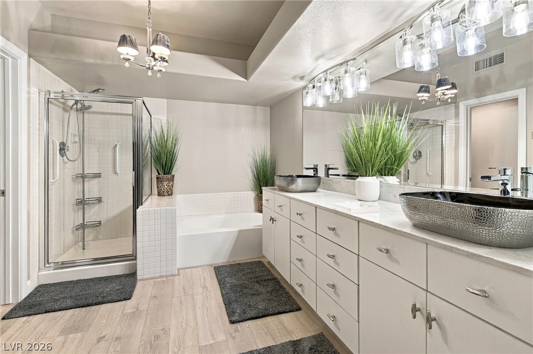 5404 Harmony Green Drive 101 Las Vegas NV 89149