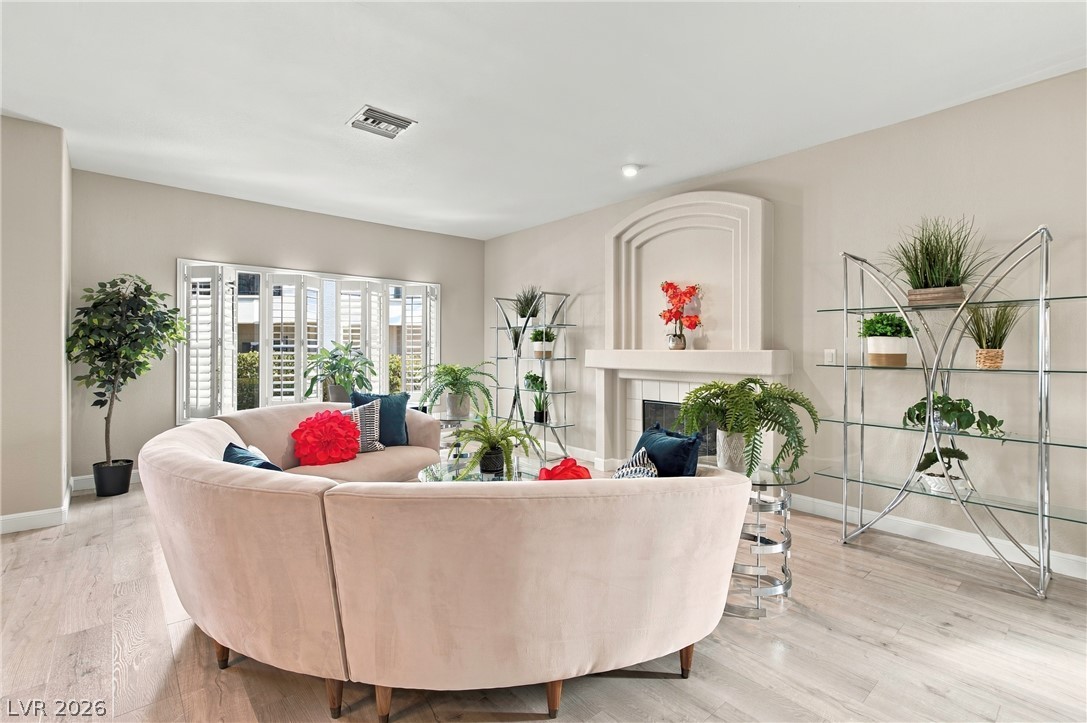 5404 Harmony Green Drive 101 Las Vegas NV 89149