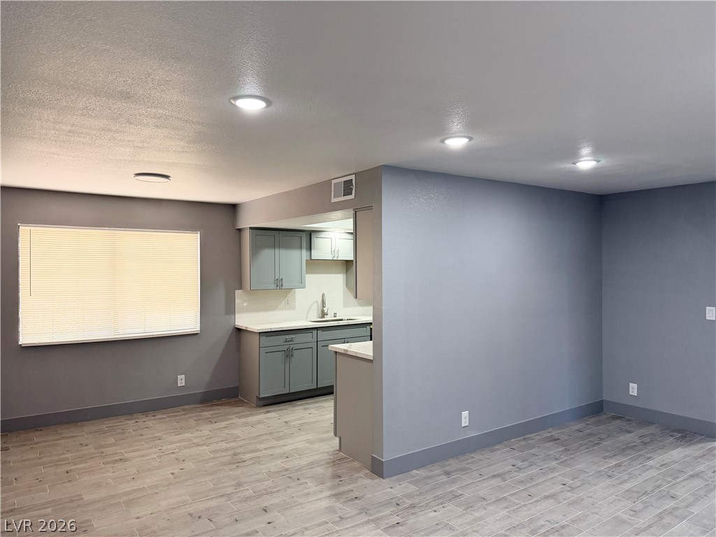 4160 Gannet Circle 341 Las Vegas NV 89103
