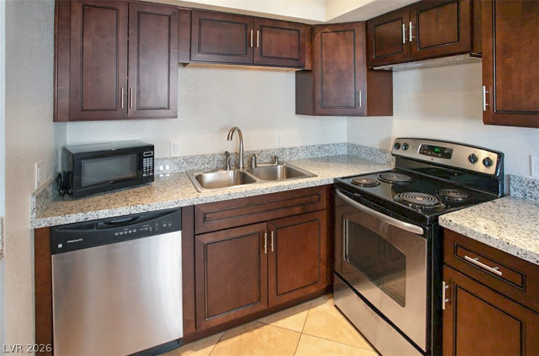 929 Boulder Mesa Drive 102 Las Vegas NV 89128