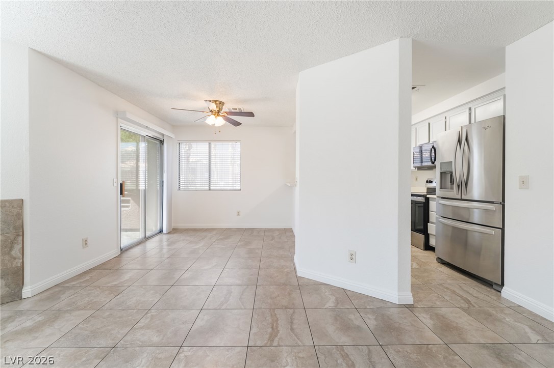 6863 Tamarus Street 101 Las Vegas NV 89119
