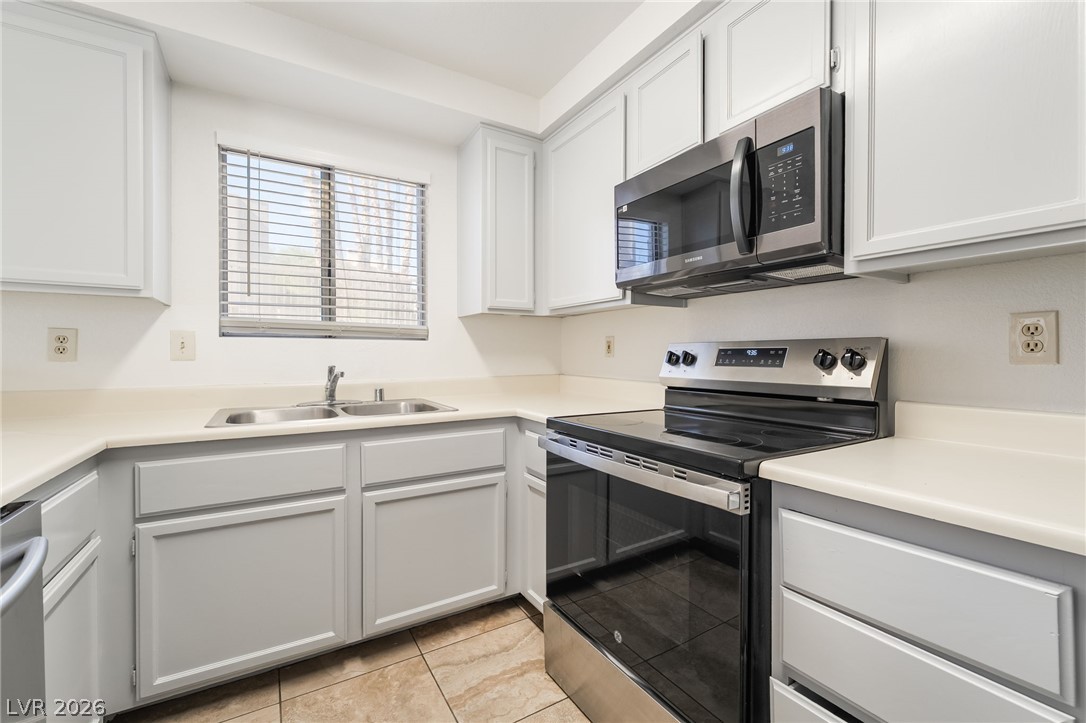 6863 Tamarus Street 101 Las Vegas NV 89119