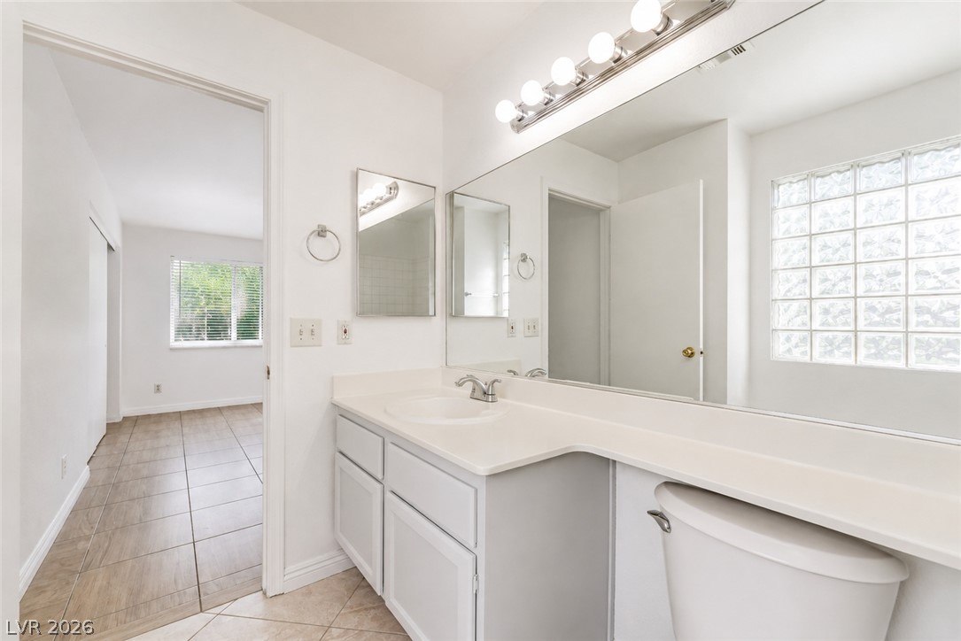 6863 Tamarus Street 101 Las Vegas NV 89119