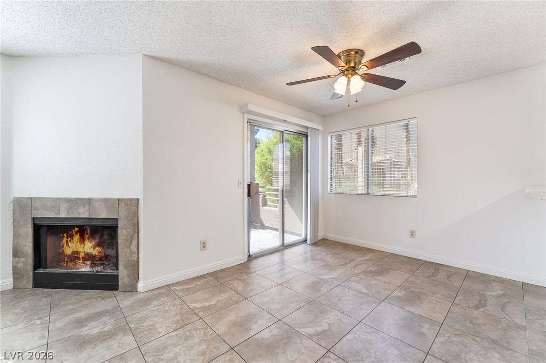 6863 Tamarus Street 101 Las Vegas NV 89119