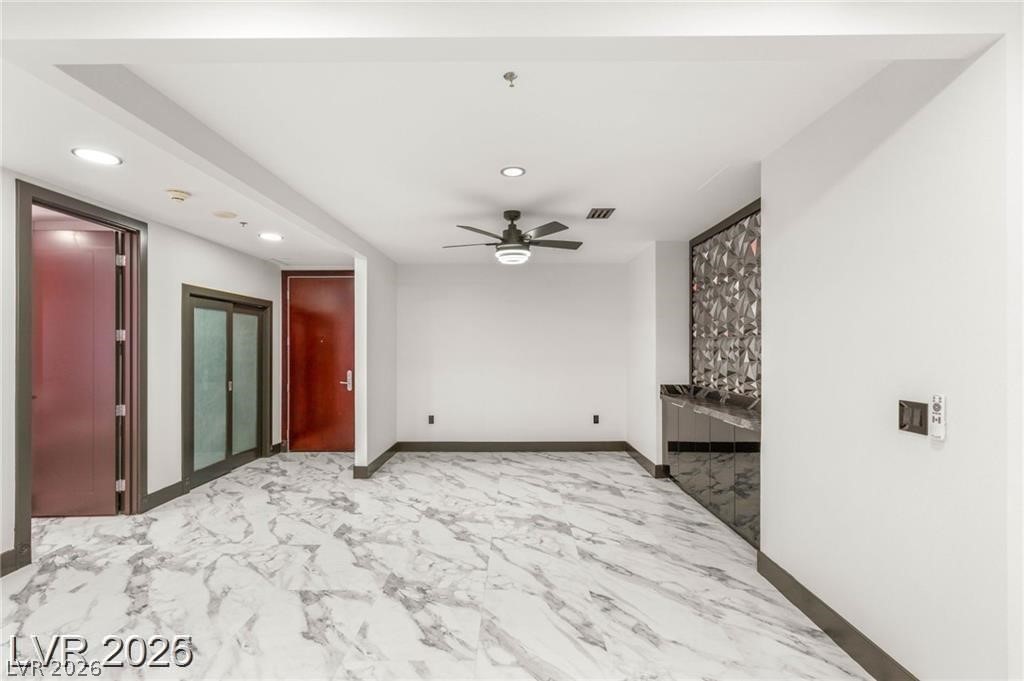 4575 Dean Martin Drive 2706 Las Vegas NV 89103