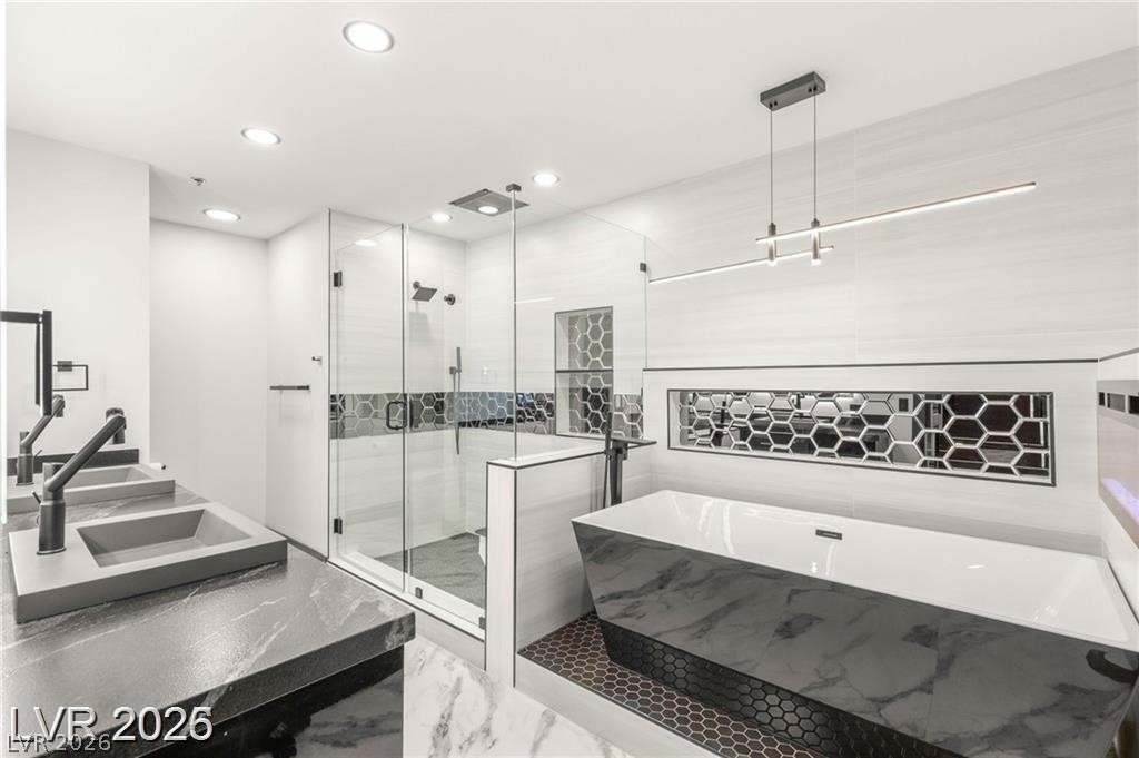 4575 Dean Martin Drive 2706 Las Vegas NV 89103