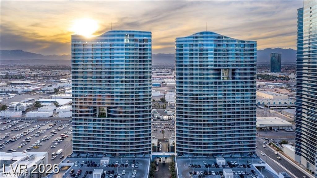 4575 Dean Martin Drive 2706 Las Vegas NV 89103