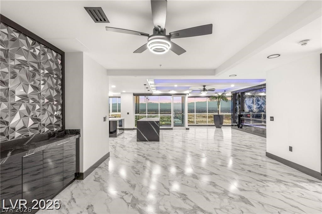 4575 Dean Martin Drive 2706 Las Vegas NV 89103