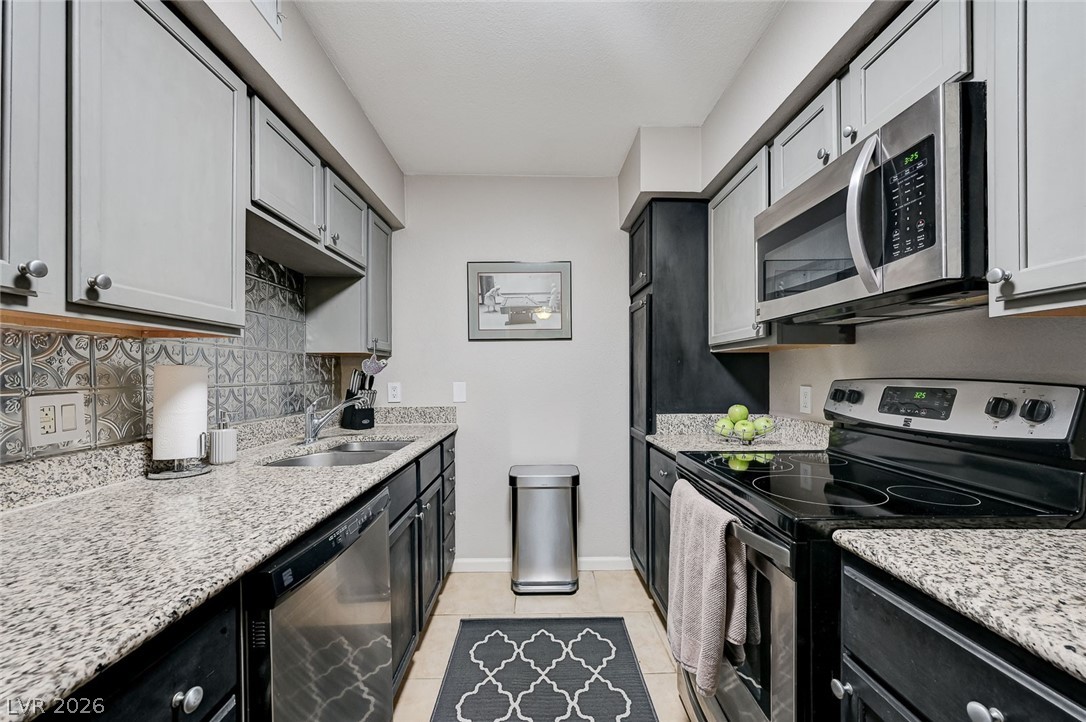 2831 Geary Place 2920 Las Vegas NV 89109