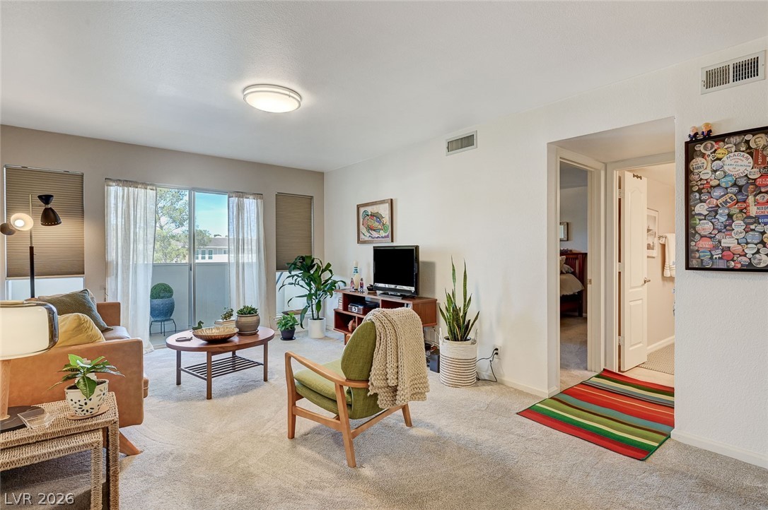 2831 Geary Place 2920 Las Vegas NV 89109