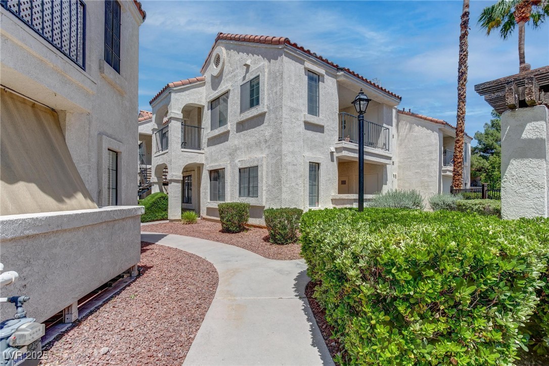 4860 Nara Vista Way 104 Las Vegas NV 89103