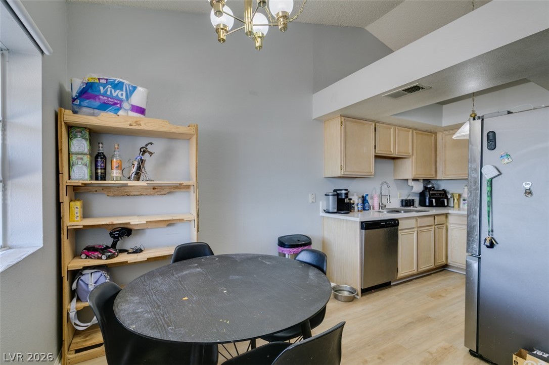 5335 Rod Court 104 Las Vegas NV 89122
